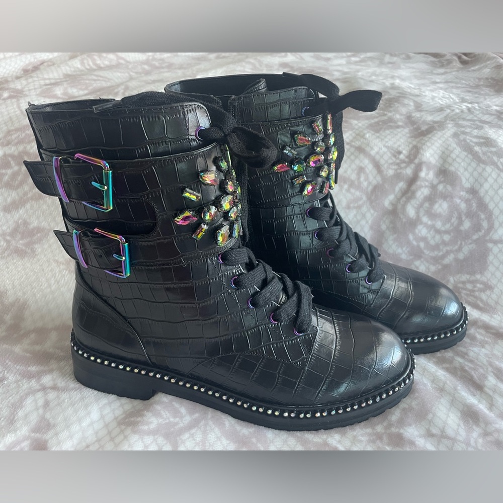 NWT Kurt Geiger Oil Slick Brooch Combat Boots